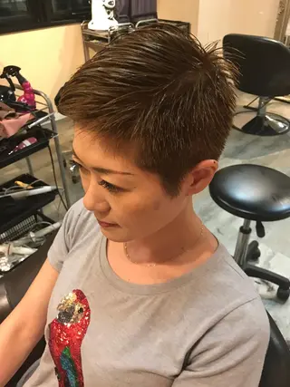 ショート ショートは任せて ミヤザキのヘアスタイル