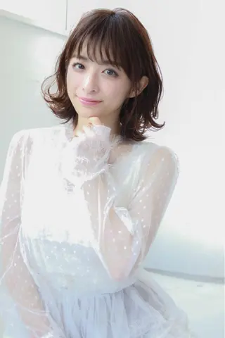 ミディアム うる艶/レイヤー 🪞池袋LAND🪞のヘアスタイル