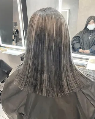 カラー SALOWIN栄 高須大貴のヘアスタイル