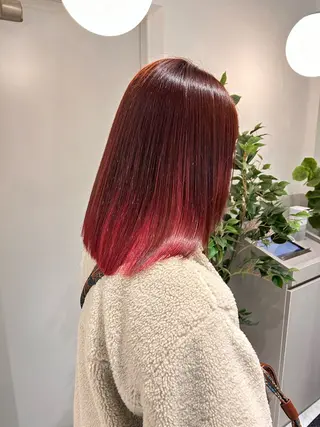 ミディアム カラー 薄田 珠美のヘアスタイル