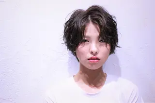 ショート 所渉/韓国レイヤー /ウルフカットのヘアスタイル