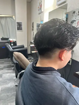 ショート エンゼルス美容室斉間 圭司のヘアスタイル