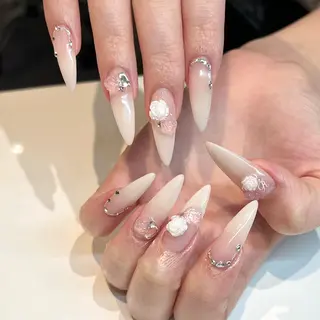 ネイル Yurina BuffPuppyのネイルデザイン