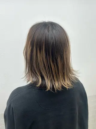 カラー ダブルスキルエクステ /羽エクステ白石宇由のヘアスタイル