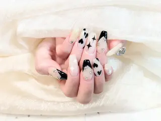 ネイル DI'A ネイルサロンのネイルデザイン