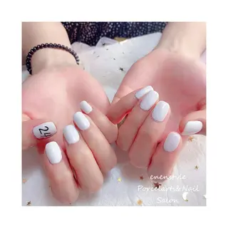ショート ネイル 👑enen style👑のネイルデザイン
