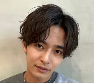 ミディアム カラー パーマ ヘアアレンジ メンズ fifth 石川 凪のヘアスタイル