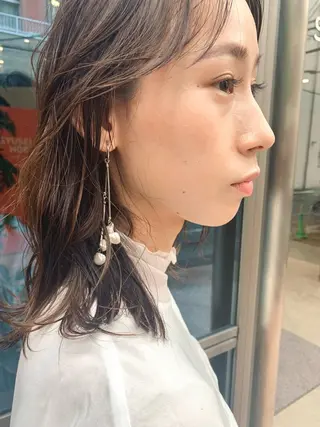 ミディアム ノモト ハルのヘアスタイル