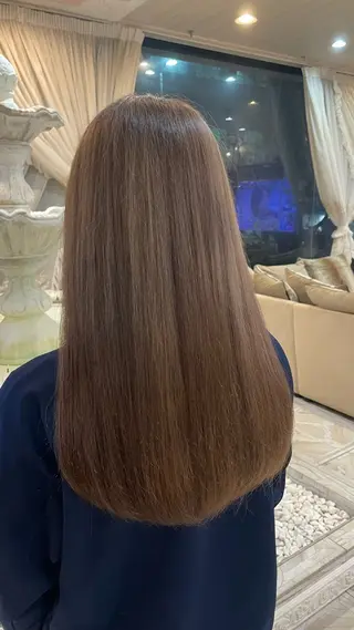 ロング カラー 松田 唯叶のヘアスタイル