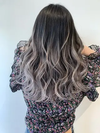 セミロング カラー パーマ ヘアアレンジ 【公式】amble luxe池袋東口🩷のヘアスタイル