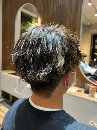 ショート パーマ メンズ 波巻きスパイラルパー マ/シャドウパーマ駿のヘアスタイル