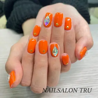 ネイル 𝐼𝑁𝑂𝑈𝐸 𝑀𝐼𝐴のネイルデザイン