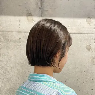 ショート レイヤー/透けカラー アレンジ/篠崎渚彩のヘアスタイル