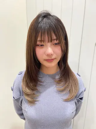 ロング カラー レイヤー／大宮／韓国 🤍AYA🤍のヘアスタイル