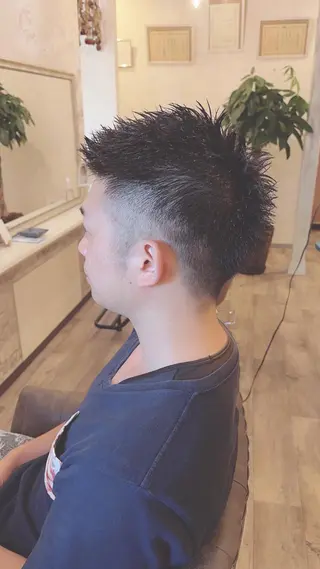 ショート 【DECIDE L.A.W】氏原　将のヘアスタイル