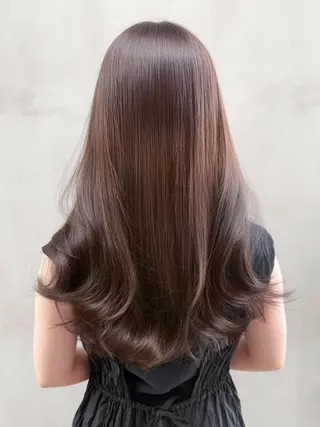 セミロング カラー ITbyALBUM 藤沢店のヘアスタイル