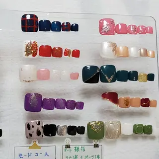 ネイル ネイルサロンベルティ .ひとみのネイルデザイン