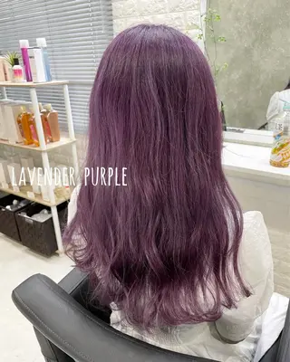 ミディアム カラー にしき さんのヘアスタイル