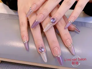 ネイル UMI ネイルサロン新宿🎀のネイルデザイン