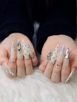 ネイル YUKI NAILのネイルデザイン