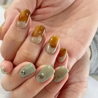 ネイル 東 千夏のネイルデザイン