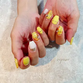 ネイル nijiiro🌈 サトウのネイルデザイン