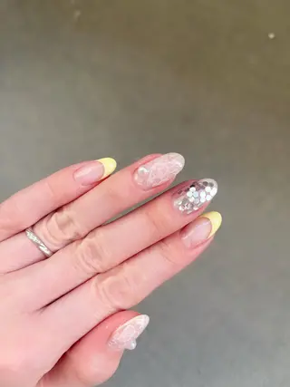 ネイル li___nail 31のネイルデザイン