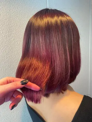 ミディアム レイヤーカット🖤 SAYAのヘアスタイル