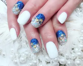 ネイル マジック ミラーのネイルデザイン