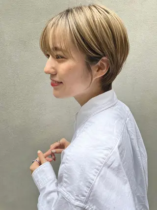 ショート カラー ✨艶髪✨ 奈須晴香のヘアスタイル