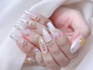 ネイル M🌷nail 長さだし専門店のネイルデザイン