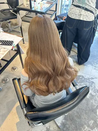 ロング カラー ヘアアレンジ 🎀ブリーチ×艶髪 🎀 ♡さや♡のヘアスタイル