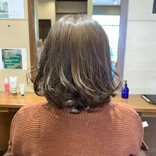 ショート 石田 佳恋のヘアスタイル
