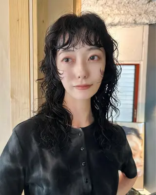 ミディアム パーマ レイヤー/パーマ /ウルフ/nabeのヘアスタイル