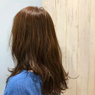 セミロング カラー うる艶カラー 🫶🏼💭mikaのヘアスタイル