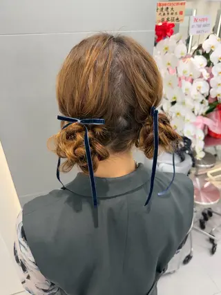 ヘアアレンジ ヘアセット🎀耳つぼ 👂💎MONAMIのヘアスタイル