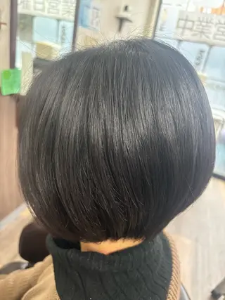 ショート 横路 めぐみのヘアスタイル