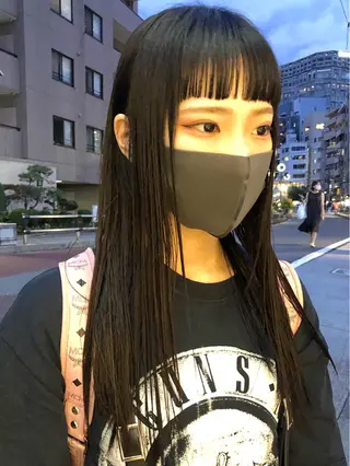 ミディアム カラー ブリーチ😼 ボブ✍️レイヤーのヘアスタイル