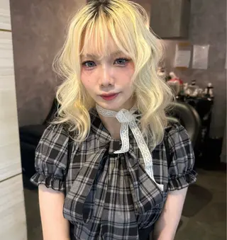 ミディアム カラー ヘアアレンジ 🌱巴結生🌿大宮 ☁️ミルクティーのヘアスタイル