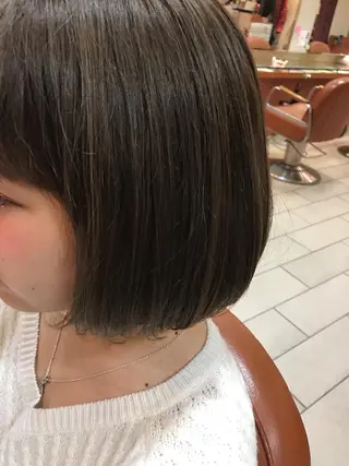 ミディアム カラー 🪐脱白髪染め 🪐松尾菜々美のヘアスタイル