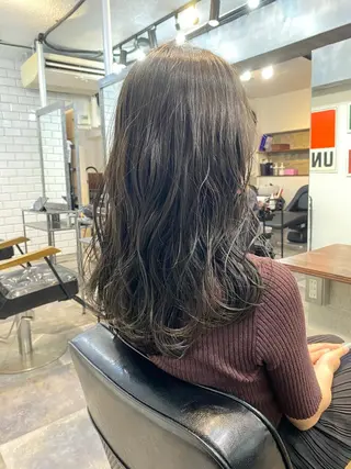ミディアム カラー ボブとパーマの達人 /美容室難民の方是非のヘアスタイル