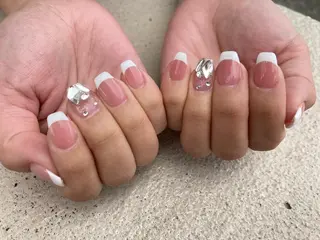 ミディアム ネイル ✴︎ Delightのネイルデザイン