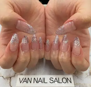 ネイル Van Nail Salonのネイルデザイン