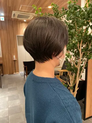 ショート ボブ ホノカのヘアスタイル