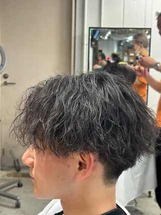 ショート ルーズ／シャドウパー マ／似合わせカットのヘアスタイル