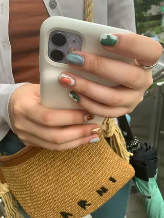 ネイル マキノ ユイのネイルデザイン