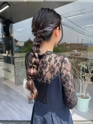 ロング ヘアアレンジ マキノ キョウカのヘアスタイル