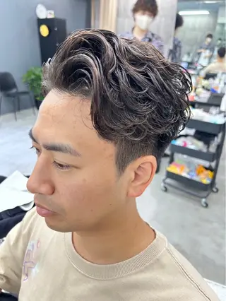 メンズ スタイリスト/ 舩戸夏稀のヘアスタイル