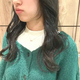 ロング カラー レイヤー/縮毛矯正 / 岡本美優のヘアスタイル