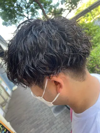 ショート パーマ メンズ 金森 斗夢のヘアスタイル